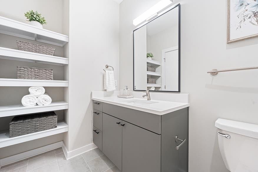 514776_2_60865600-full