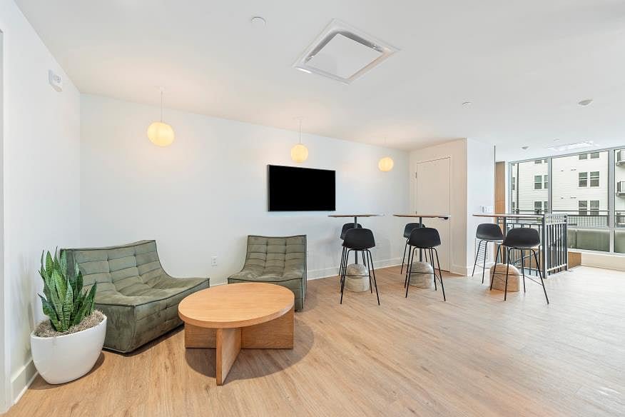 514776_3_60333878-full